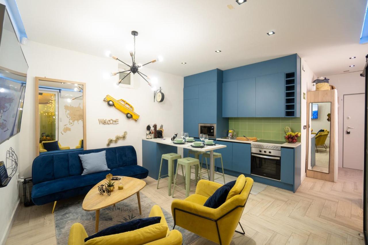 Cozy Apartment Puerta Del Sol & Private Patio Madrid Kültér fotó
